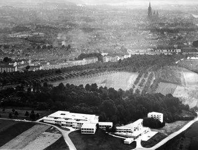 Luftbild des Campus der Hochschule für Gestaltung Ulm, 1955 